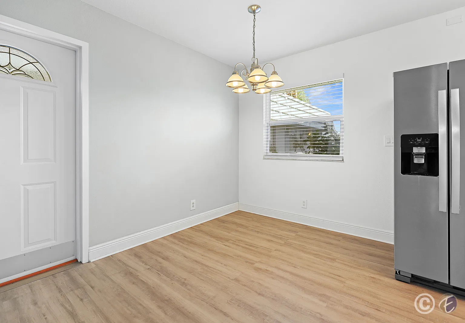 202 Bedford Trail Unit #113 | Kings Point — Photo 3