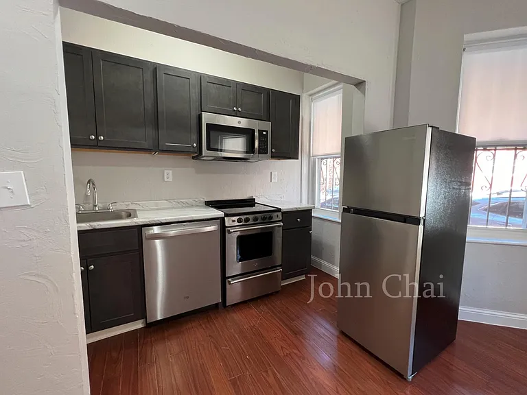 75 S Huntington Ave #1 — Photo 4