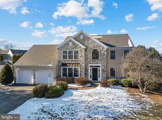 4280 English Way, York, PA 17402
