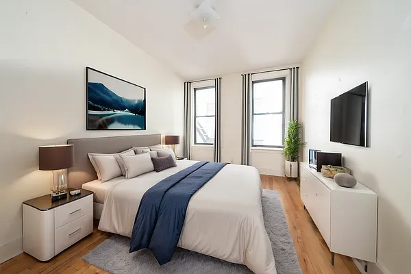 Rented by Living New York | media 4