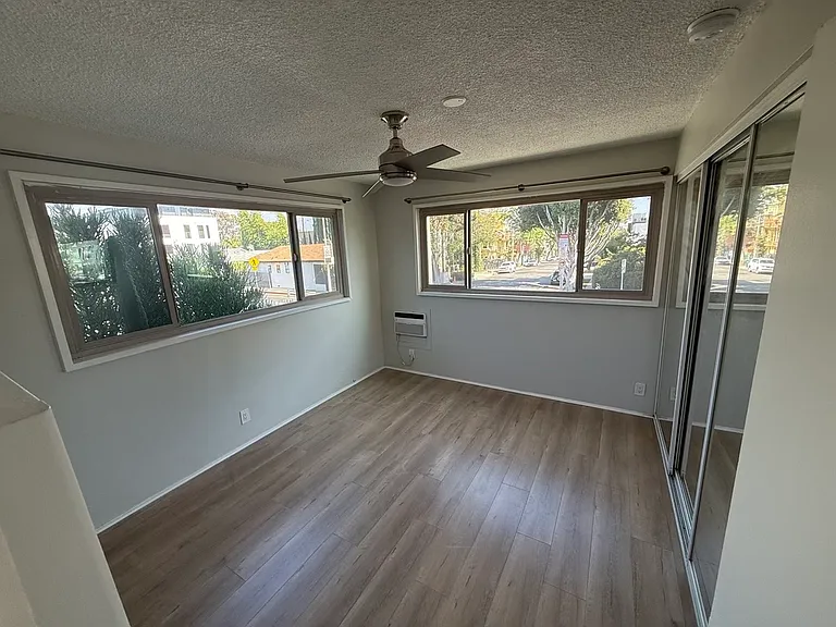 7205 Fountain Ave #2 — Photo 12