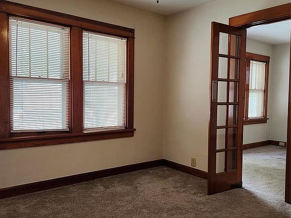 5th image of 3712 Fannie Ave