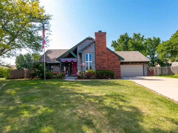 8223 E Bluestem Ct, Wichita, KS 67207