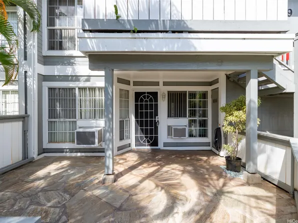 239 Mananai Pl #54F, Honolulu, HI 96818
