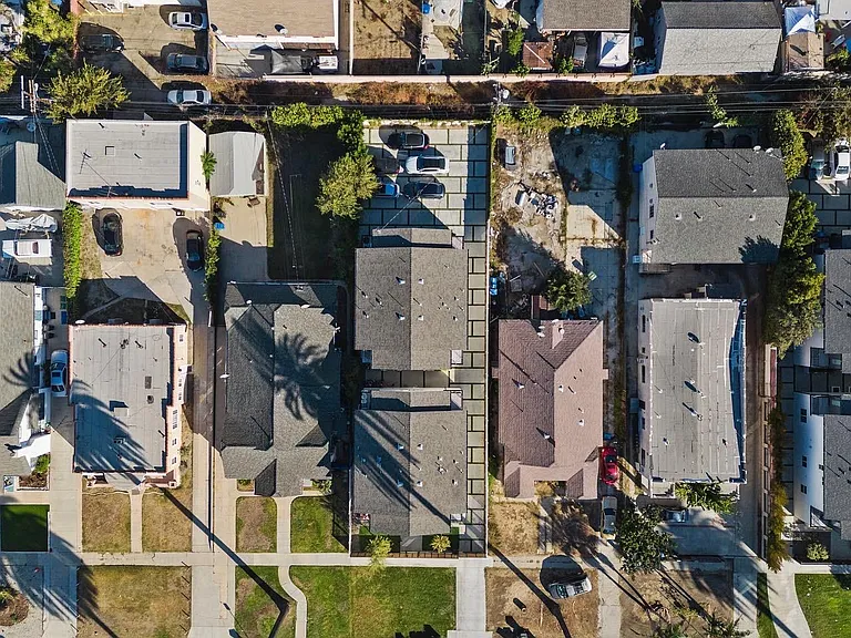 Browning Blvd — Photo 34