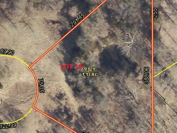 19 Forestdale Ln, Warrenton, MO 63383
