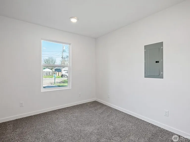 285 20th Ave #1 — Photo 8