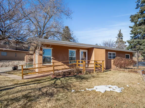 4422 Fairway Dr, Los Alamos, NM 87544