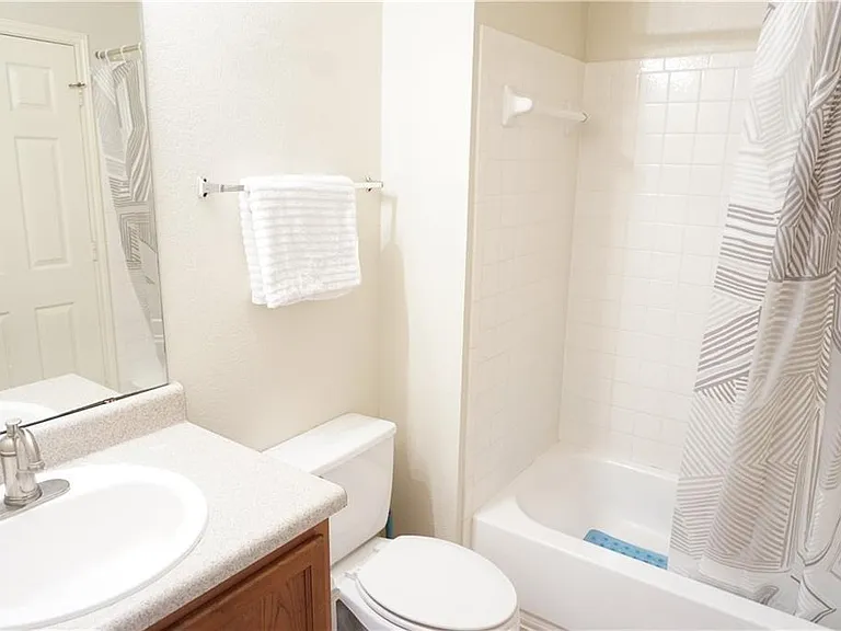 1911 Big Bend Dr — Photo 19