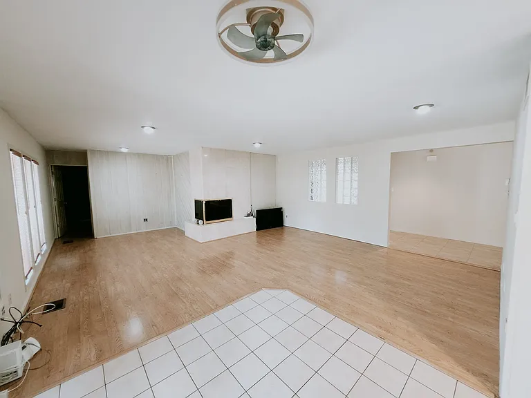 9 Firelight Ct — Photo 5