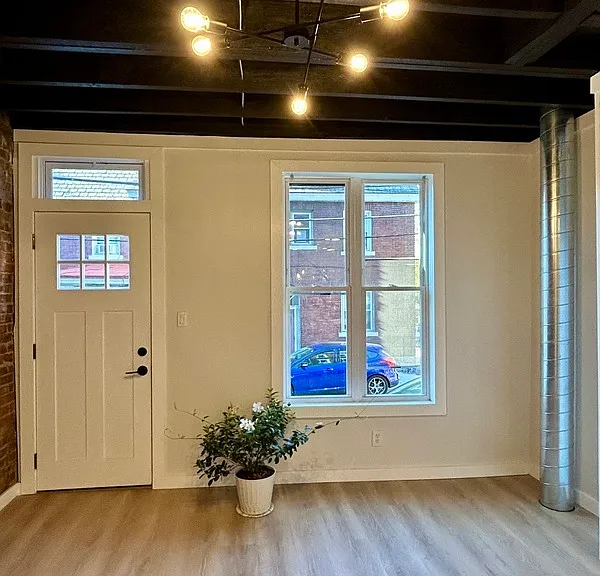 4042 Geneva St — Photo 13