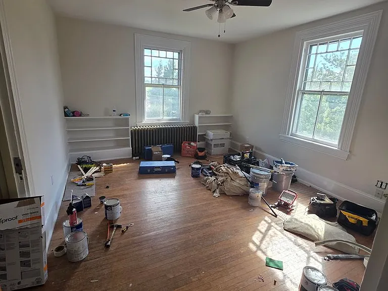 1858 Guernsey Ave — Photo 29