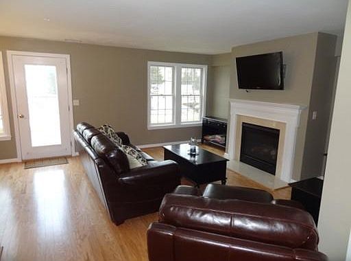 4th image of 1 Riverview Blvd APT 8-104