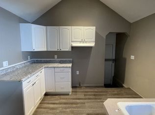 1114 Ida St, Flint, MI 48503