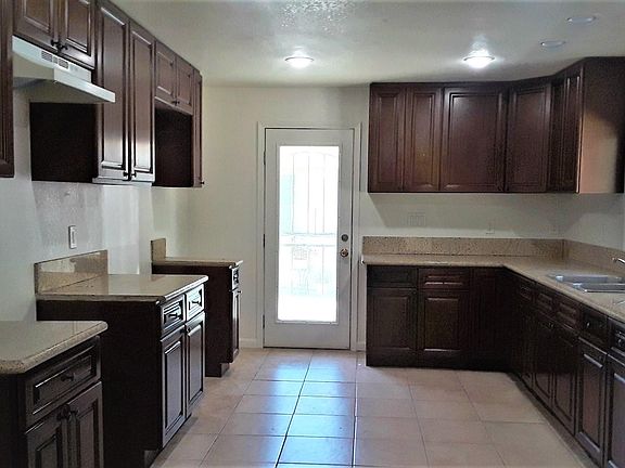 2nd image of 5703 Norwalk Blvd