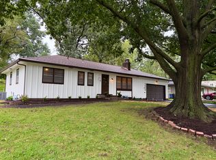5029 W 60th Ter, Mission, KS 66205