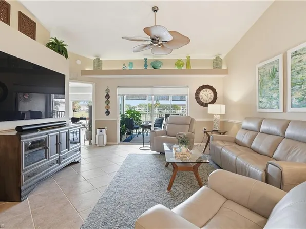 2820 Cypress Trace CIR #2021, NAPLES, FL 34119