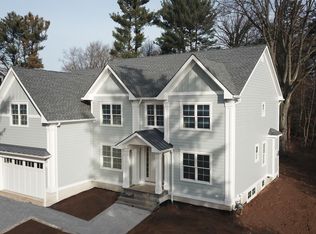 364 Shunpike Rd, Chatham, NJ 07928