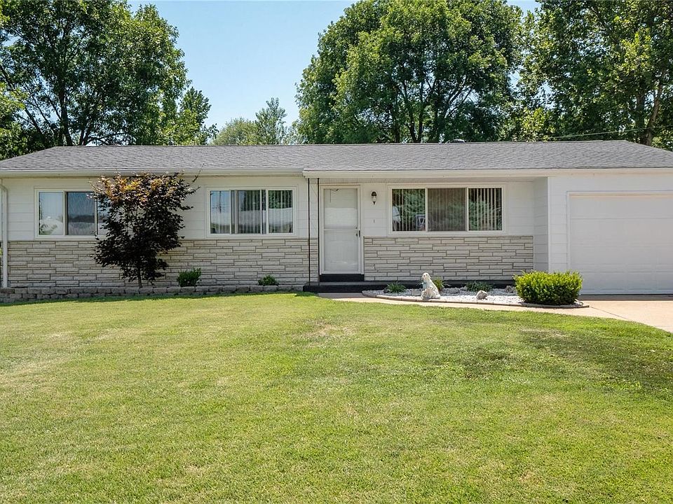 1st image of 942 Chula Dr