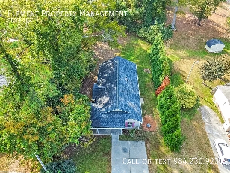 338 E Spring St — Photo 24