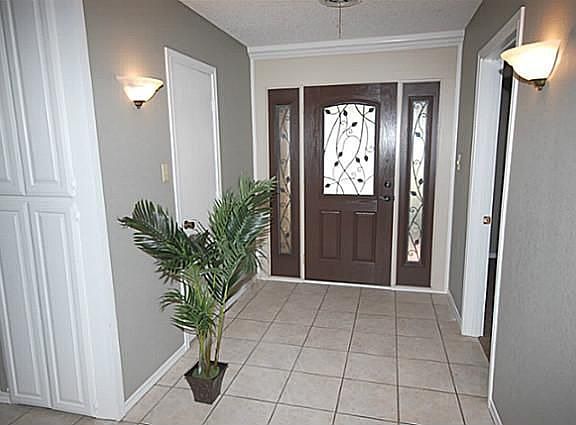 2nd image of 5650 Meadow Dr