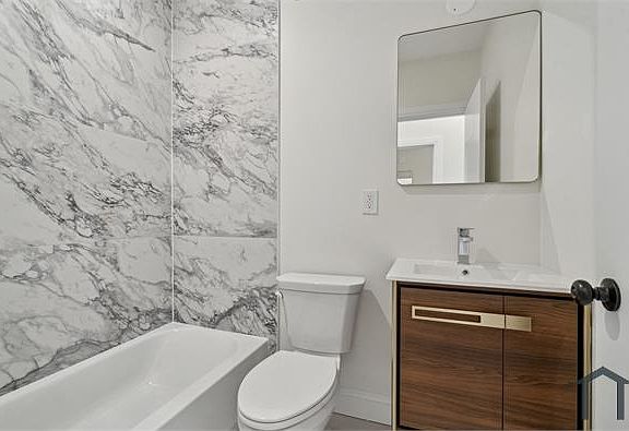 5th image of 2203 N 8th St #C