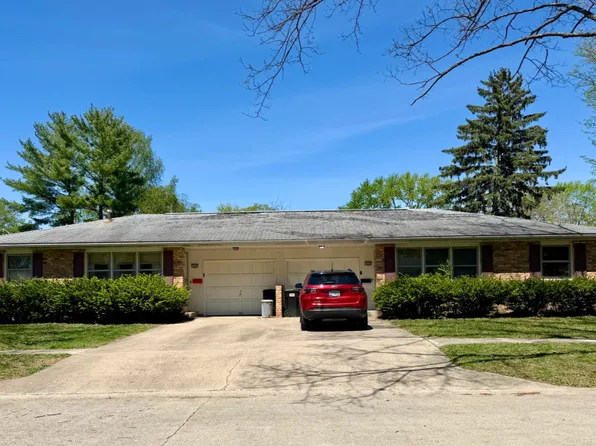 1004 Shurts St, Urbana, IL 61801