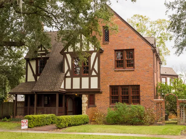 1475 S Edgewood Cir, Jacksonville, FL 32205