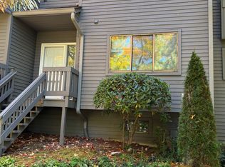 180 Conestoga Way #180, Glastonbury, CT 06033