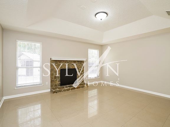 3rd image of 3087 Moody Ave