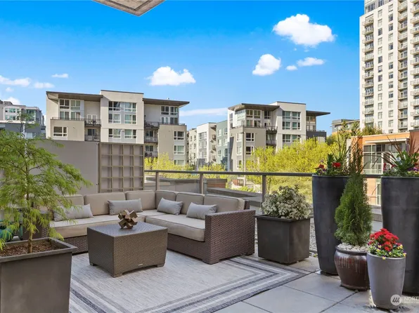 10610 NE 9th Place #508, Bellevue, WA 98004