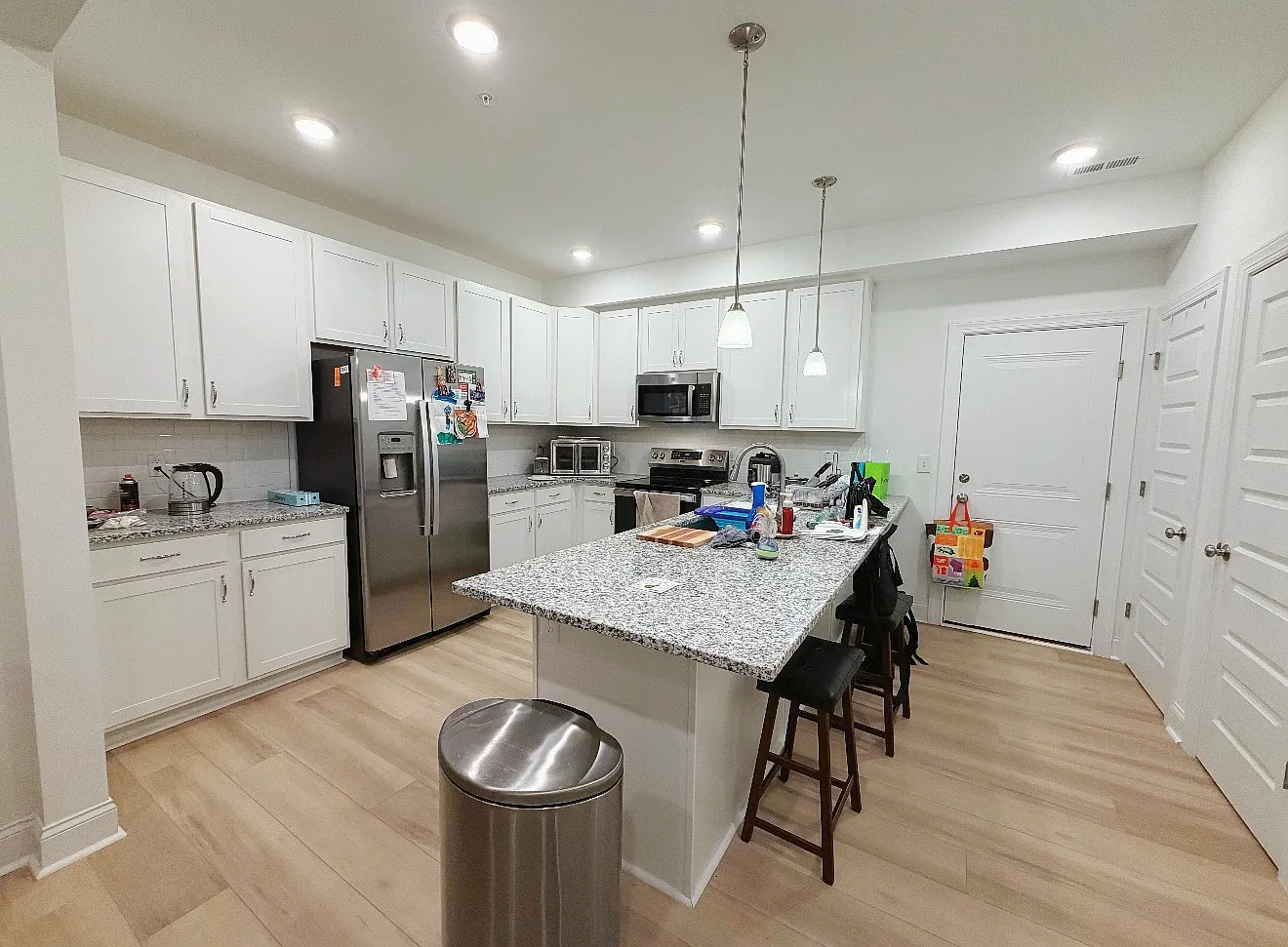 2 bed, 2.5 bath, 1577 sqft, $950 — Photo 4