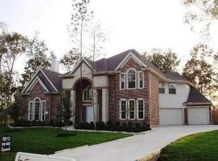 2140 E Barton Woods Blvd, Conroe, TX 77301