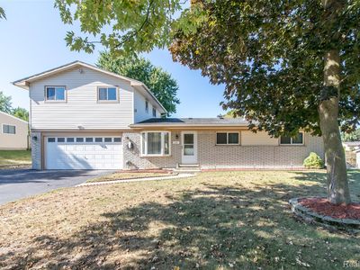 1404 Cardigan Dr, Oxford, MI, 48371