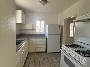 11609 206th St, Lakewood, CA 90715