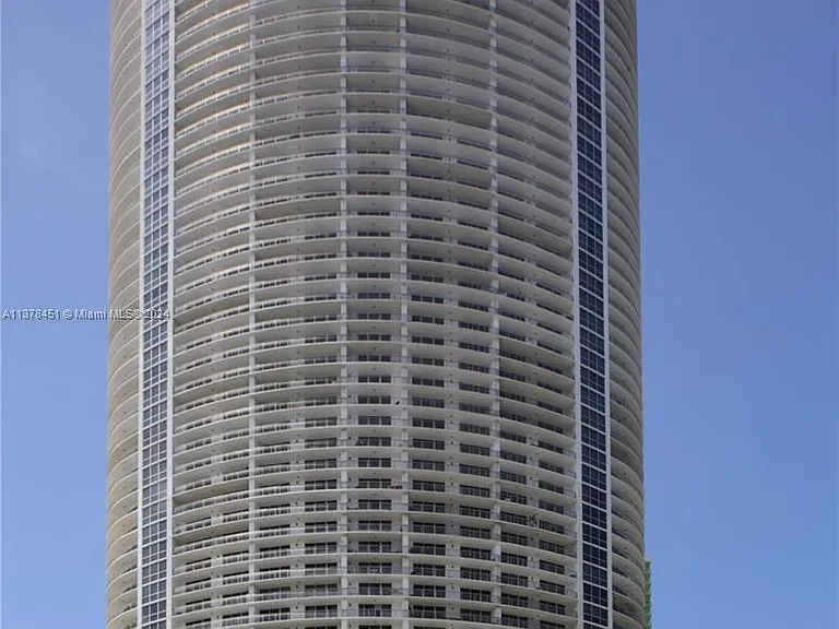 1750 N Bayshore Dr #3201 — Photo 35