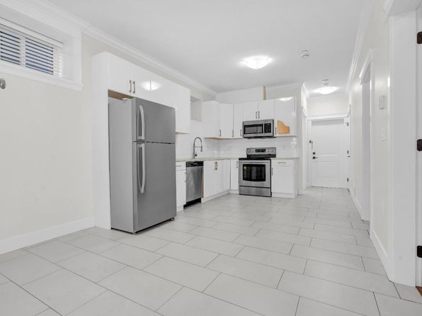 7791 Birch St, Vancouver, BC V6P 4R7