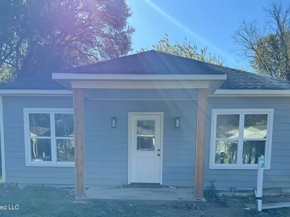 3045 Normady Dr, Horn Lake, MS 38637
