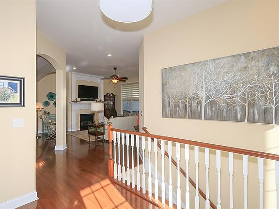4th image of 7549 Loch Lomond Dr