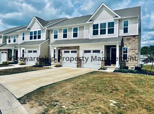 1141 Meadow Run, Akron, OH 44321