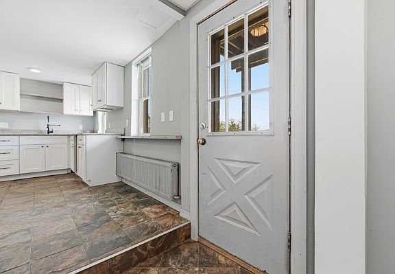 5th image of 1908 S 18th St