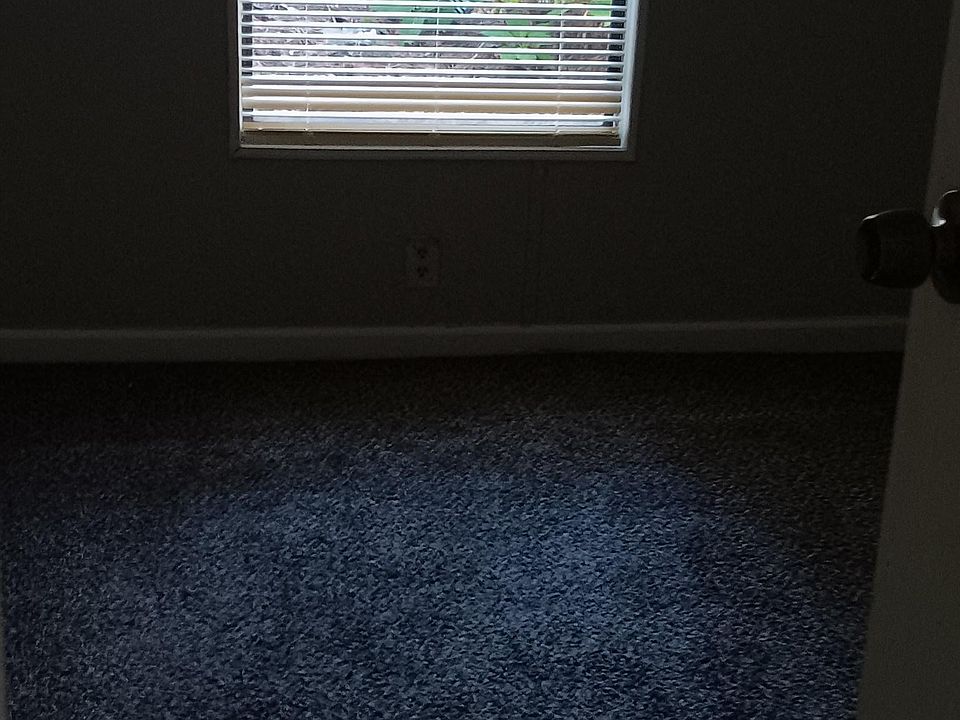 2nd image of 19 Twin Branch Rd