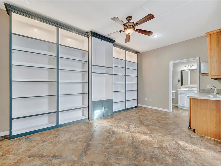 5318 Colony Meadows Ln — Photo 36