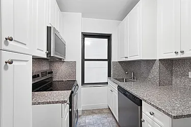 Rented by David Frankel Realty