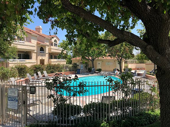 5th image of 19859 Sandpiper Pl Unit 113