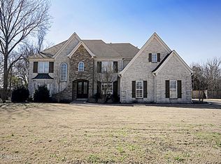 8919 Dehart Dr, Olive Branch, MS 38654