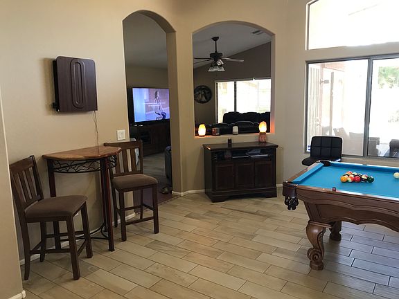 4th image of 950 W Dexter Way