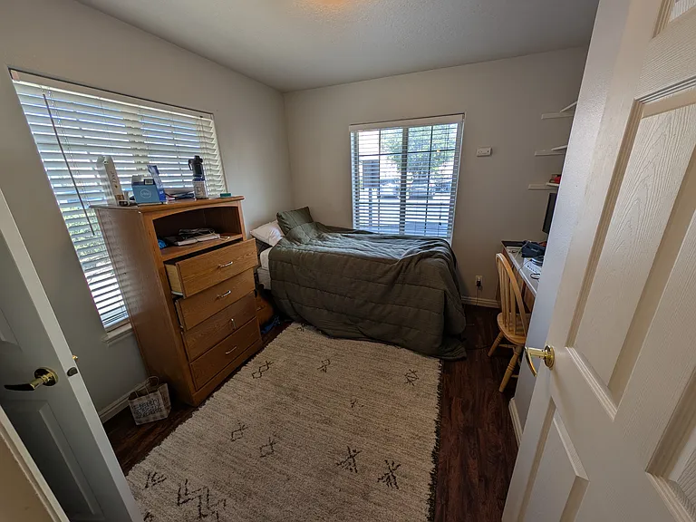 539 N University Ave #104 — Photo 10