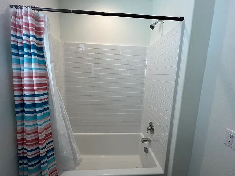 755 Royal County Ct — Photo 5