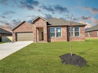 4050 Aryana Ave, Springdale, AR 72764